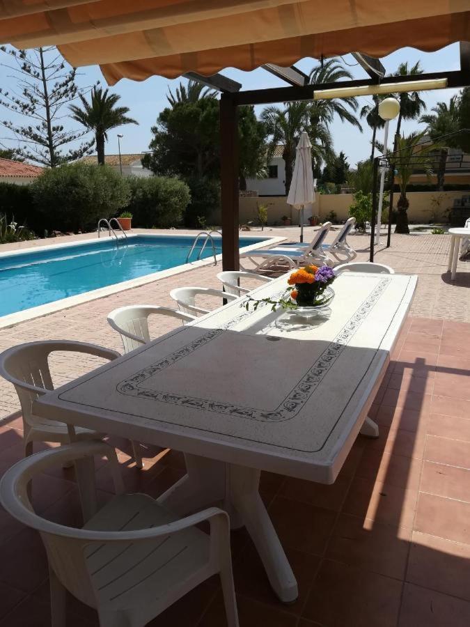 Zenia Villa