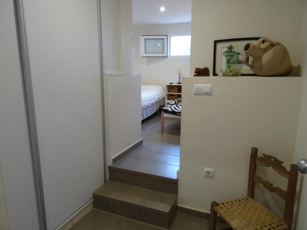 Zenia Villa